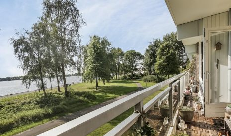 koop  Alphen aan den Rijn  Saffierstraat 1 – Hoofdfoto