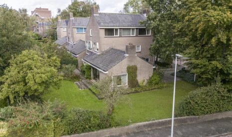 Te koop: Foto Woonhuis aan de Van Diepeningenlaan 1 in Leiderdorp