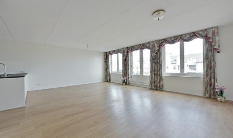 Te huur: Foto Appartement aan de Reghthuysplein 23 in Nieuwkoop