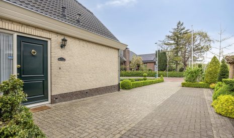 Te koop: Foto Woonhuis aan de Heerewegh 40 in Benthuizen