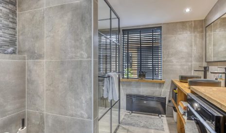 Te koop: Foto Woonhuis aan de Grijpensteinstraat 45 in Alphen aan den Rijn