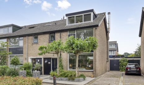 koop  Alphen aan den Rijn  Korenbloemweg 10 – Hoofdfoto