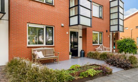 Te koop: Foto Woonhuis aan de Harzstraat 33 in Woerden