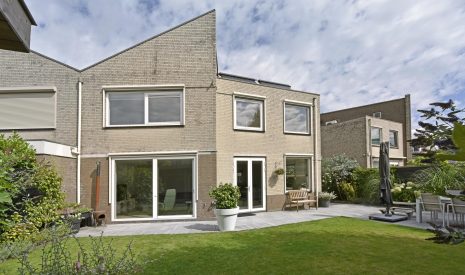 Te koop: Foto Woonhuis aan de Bootshaak 9 in Nieuwkoop