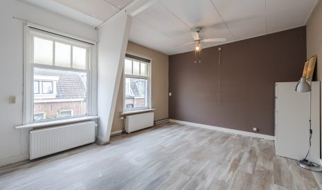 Te koop: Foto Woonhuis aan de Nassaustraat 16 in Bodegraven